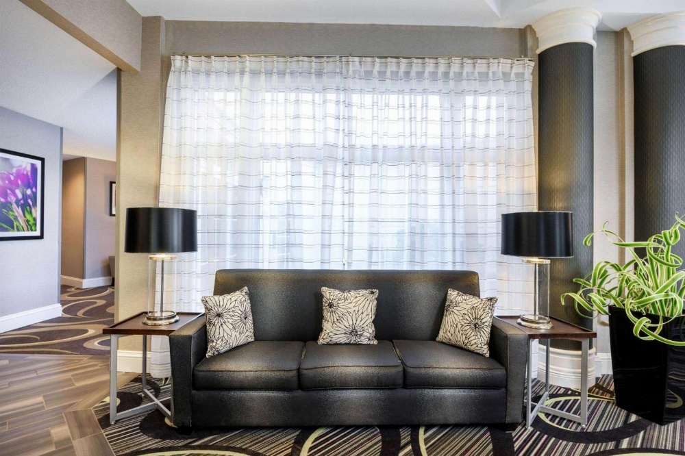 La Quinta Inn & Suites by Wyndham Myrtle Beach Broadway Area Main image